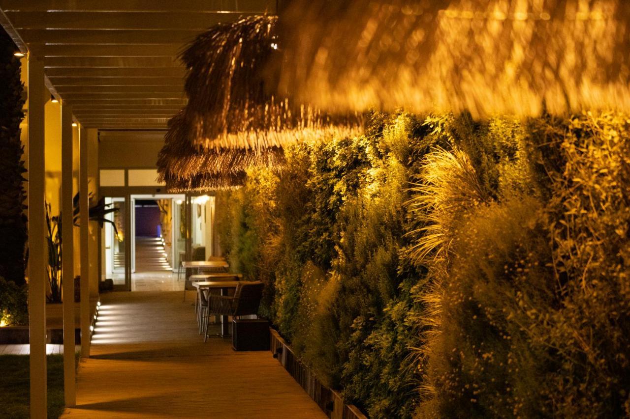 Babana Hotel Golturkbuku Ngoại thất bức ảnh
