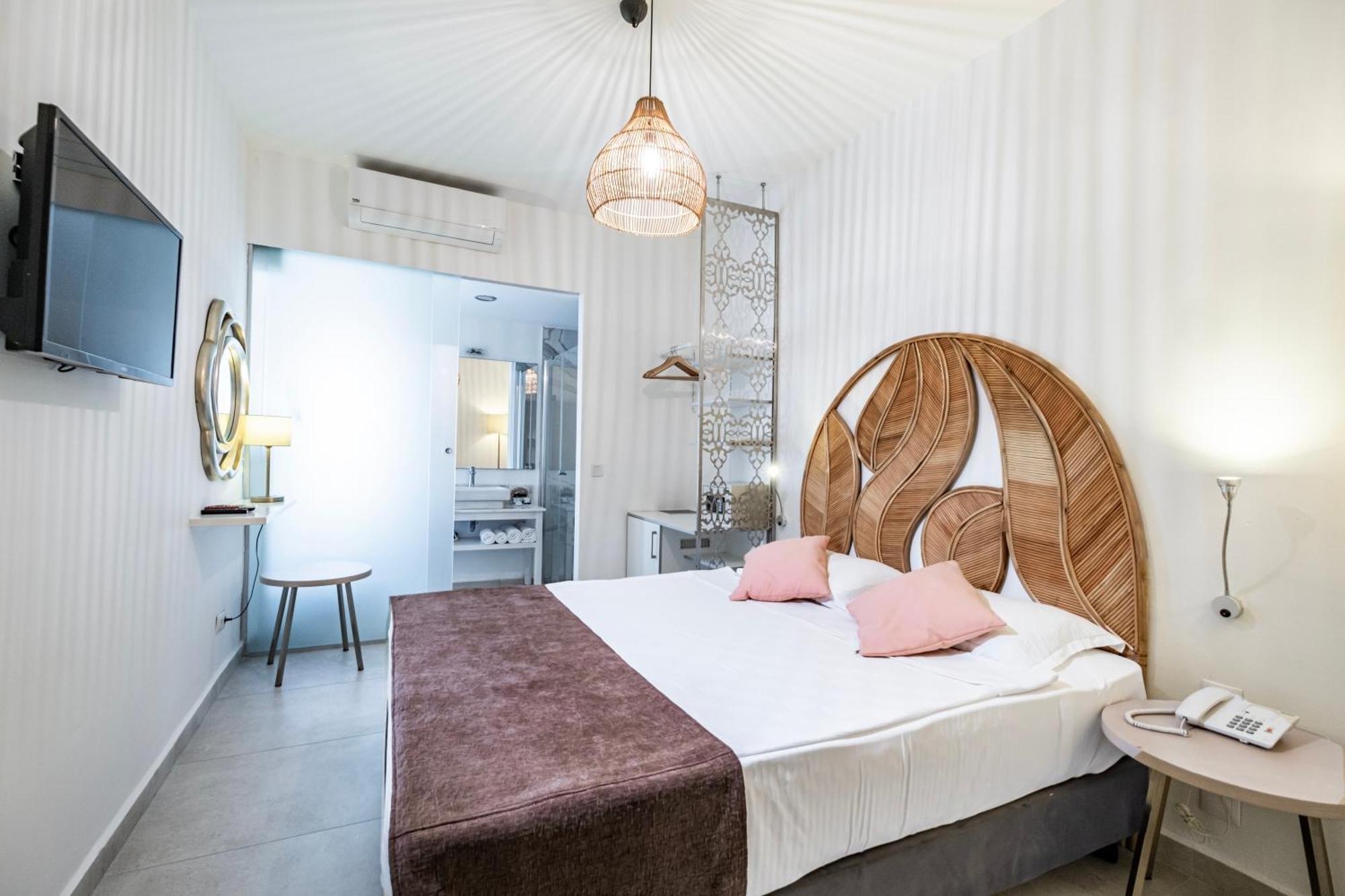 Babana Hotel Golturkbuku Ngoại thất bức ảnh