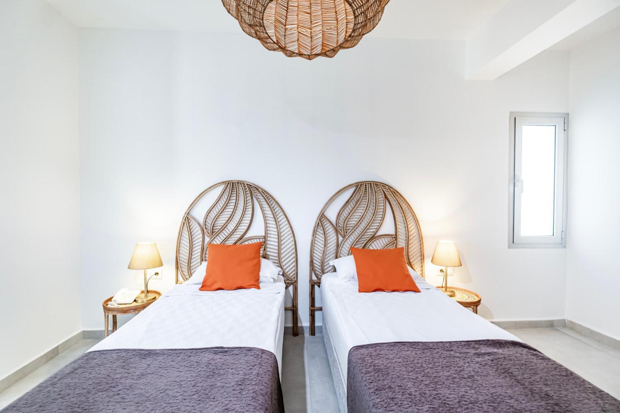 Babana Hotel Golturkbuku Ngoại thất bức ảnh